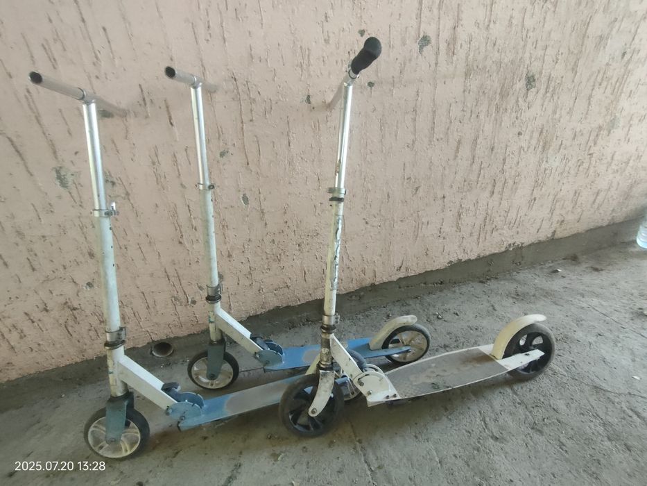 Продам Самокат б/у