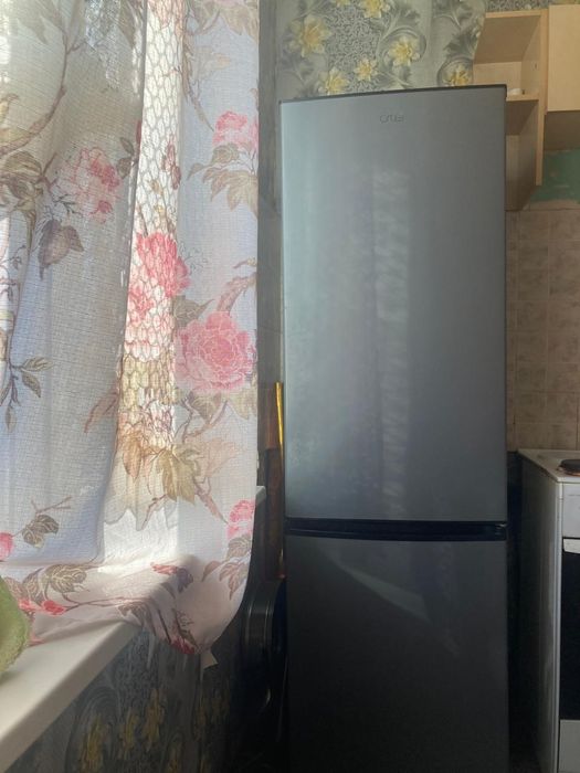 Холодельник artel