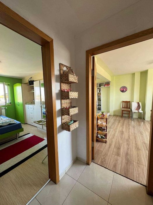 Продава се Тристаен апартамент в Търговище, Център - 90 кв.м за 1020 €/кв.м - Снимка #6