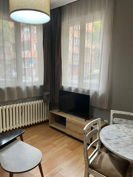 Дава се под наем Двустаен апартамент в София, Медицинска академия - 45 кв.м за 473.79 € - Снимка #2