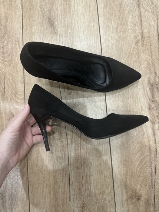 Черные туфли женские