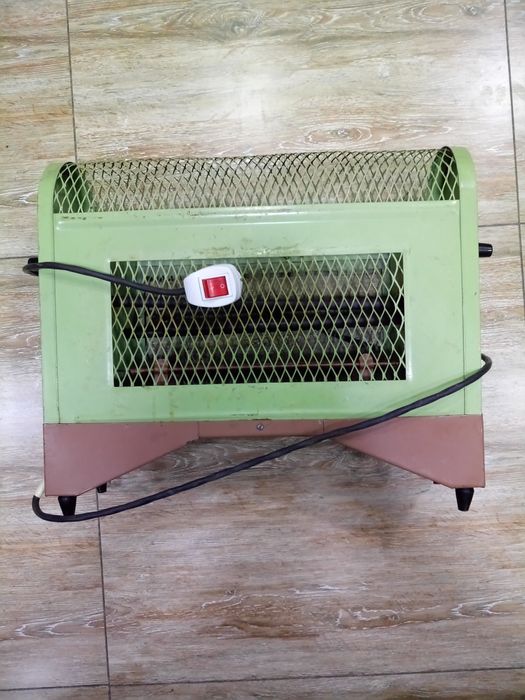 обогреватель в отличном состоянии чистая