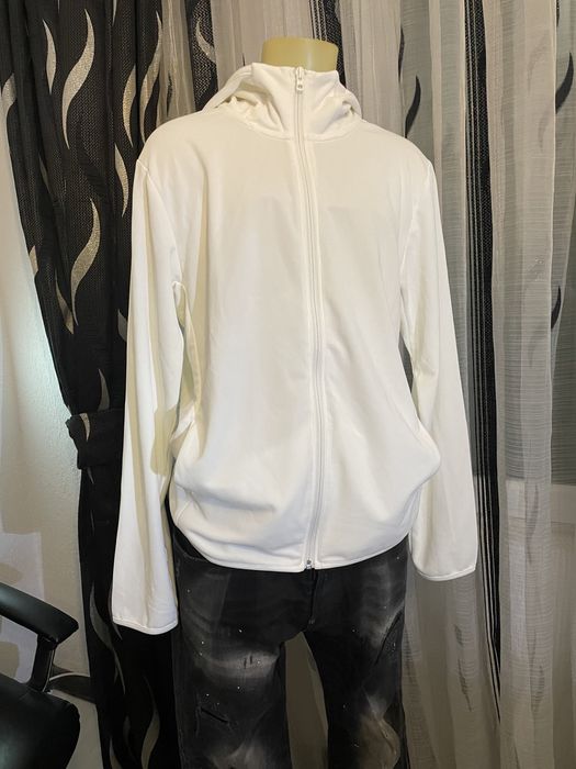 Uniqlo яке и горнища