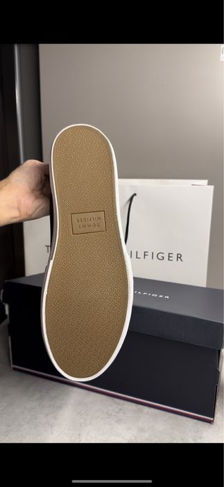 Кеды новые от бренда TH