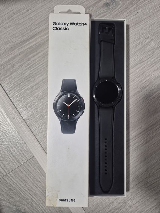 Продаётся самсунг watch 4 classic
