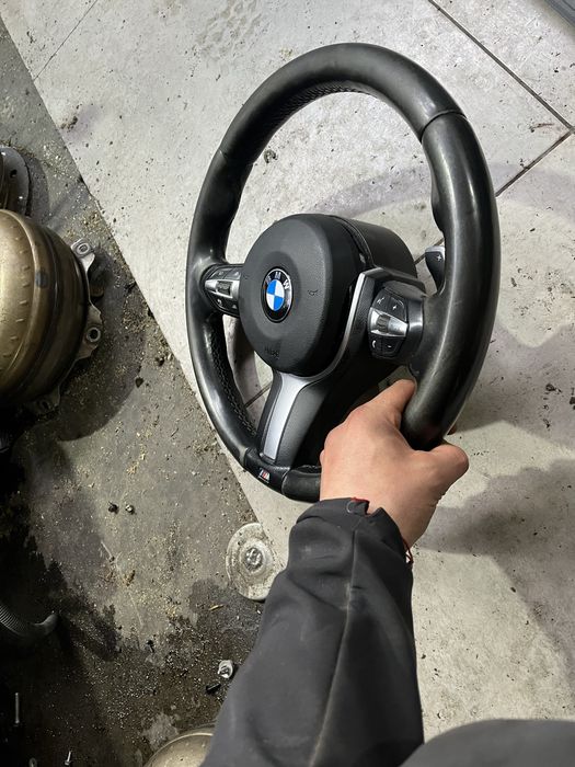 М волан бмв 3 ф30/31 ( M volan bmw 3 f30/31 )