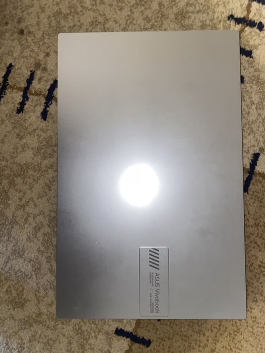 Asus vivobook kompyuter