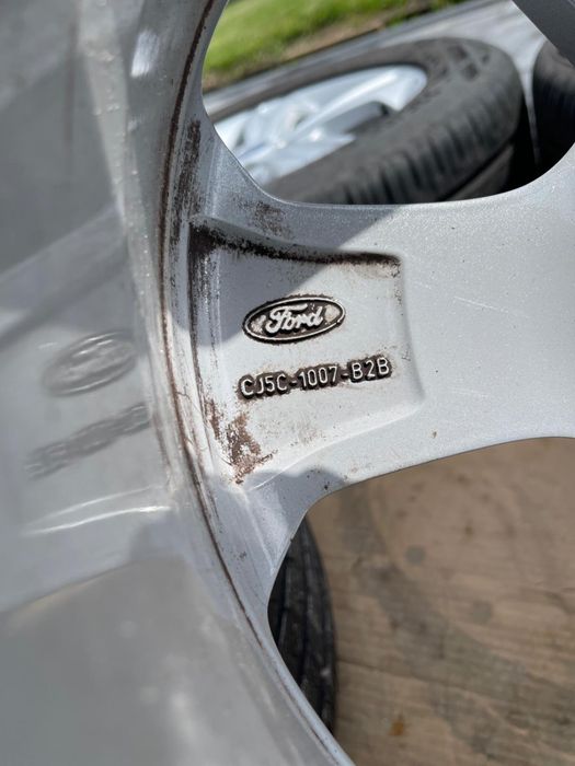 Jante  Ford Kuga 17 DOT2022 senzori presiune