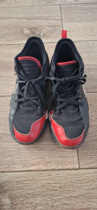 Pantofi jordan stay loyal 2