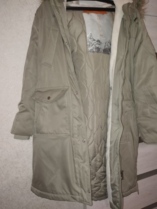 Куртка Парка в хорошем состояние