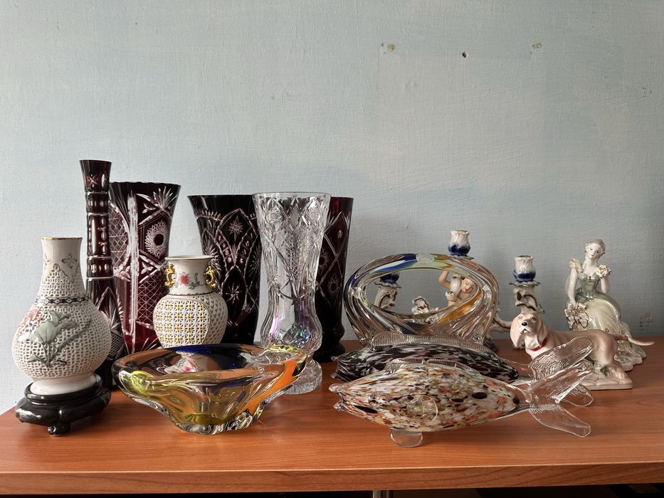 Bibelouri si vaze portelan fabricate in Romania
