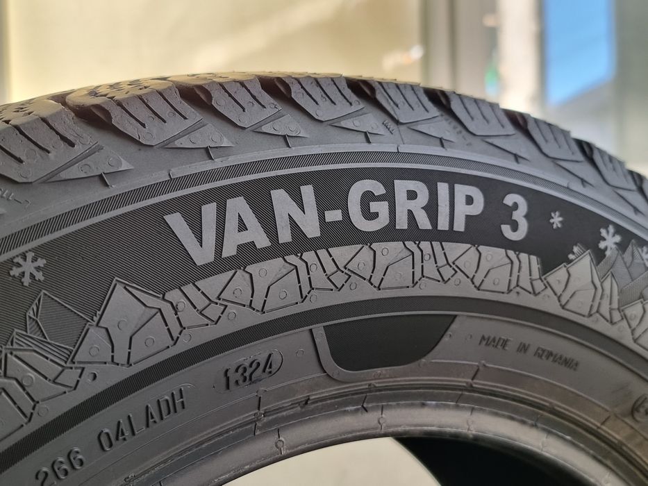 "Dot 24" 215/65/16 C Semperit 4Броя: 420лв 7.2мм