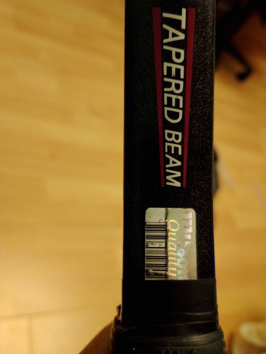"Wilson Hammer 5.9 Tapered Beam", тенис ракета