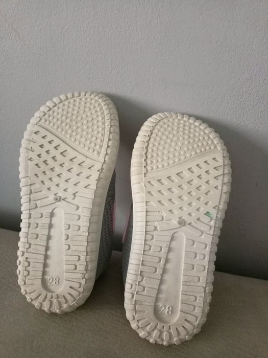 Пантофи 28 номер