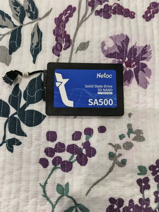 Продам SSD Netac SA500 240GB