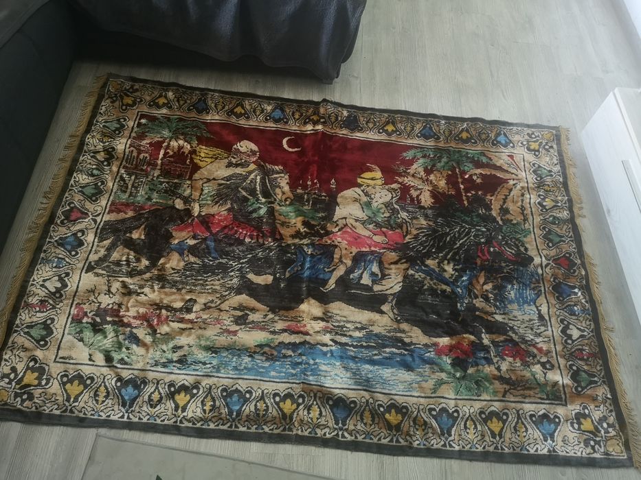 Carpeta de perete veche răpirea din serai