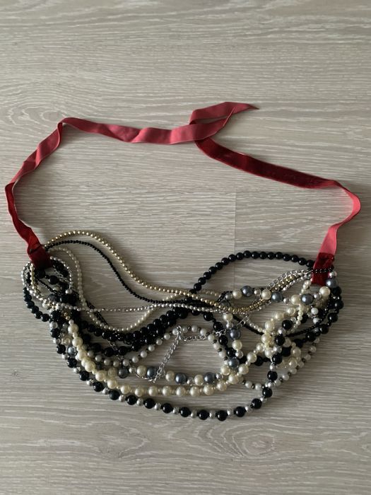 Продаю красивое ожерелье ручной работы