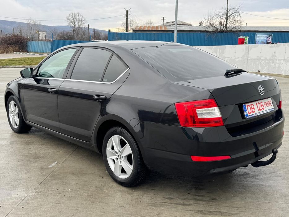 Skoda Octavia   1,2 Benzina