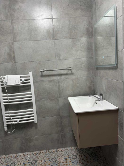 Дава се под наем Тристаен апартамент в София, Малинова долина - 88 кв.м за 750 € - Снимка #7