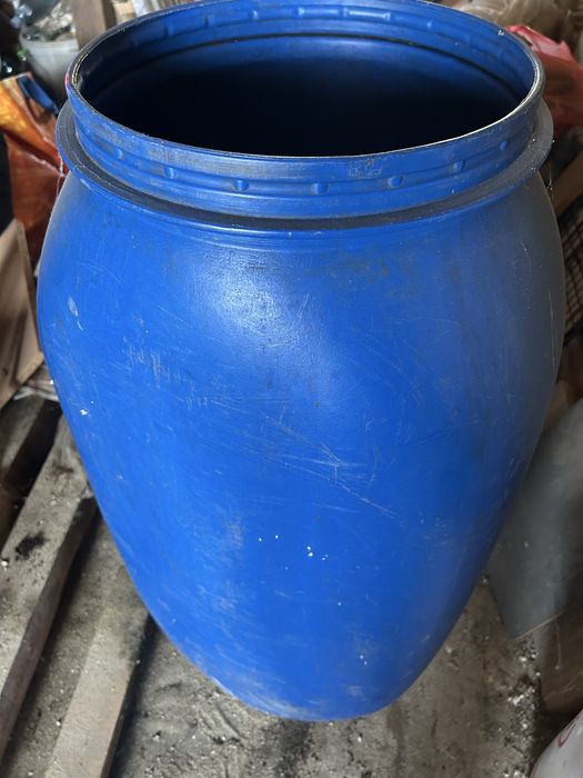 BUTOAIE plastic 120-220 litri