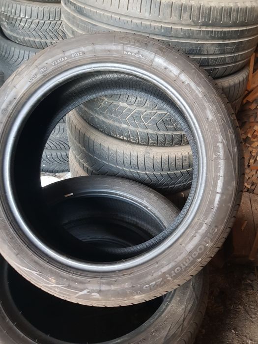Anv.vara 215/50r18 dot 4022