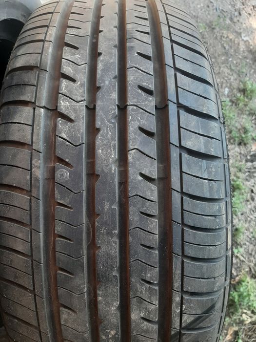 Продам шины 215/55/16