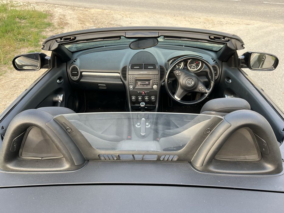 Dezmembrez / Dezmembrari Mercedes SLK 200 Kompresor R171