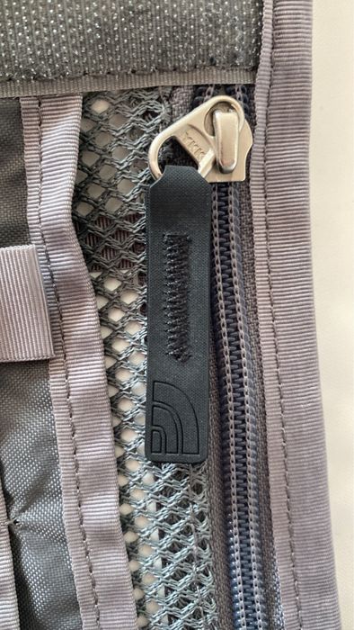 Geanta de umar (the north face)