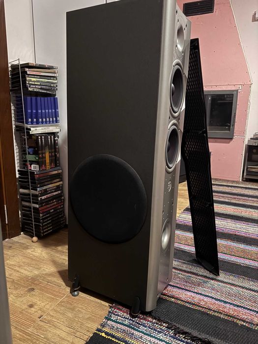 Продавам висок клас подово стоящи тонколони JAMO X3M 10