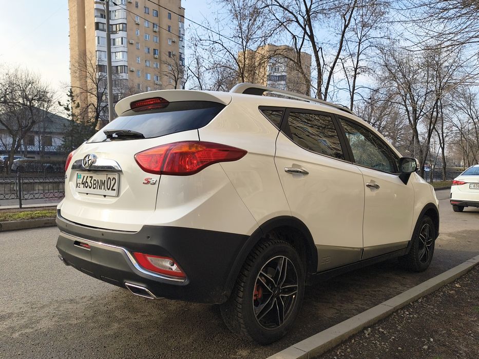 JAC S3 2022 года 64000км