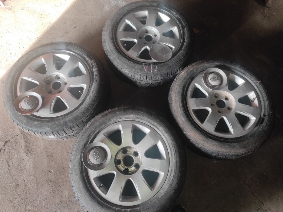 Продам диски оригинальные Ауди р16