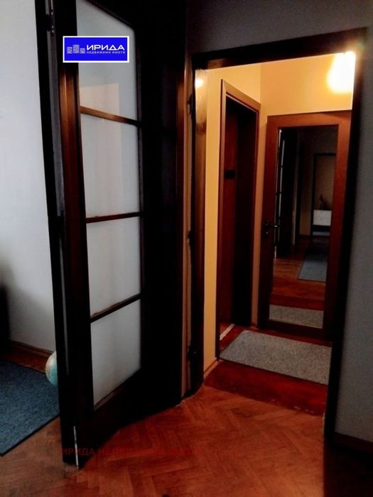 Продава се Многостаен апартамент в София, Център - 120 кв.м за 4667 €/кв.м - Снимка #4