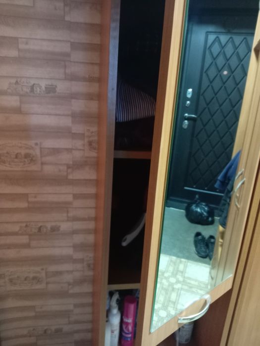 Продам шкаф для прихожей (прихожка)