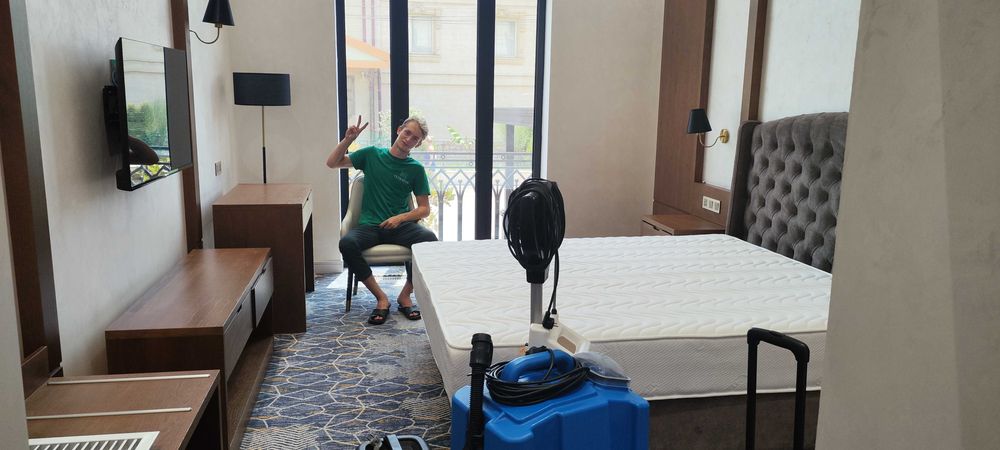 Свежесть к Новому году! Выездная химчистка мебели, ковров и матрасов.