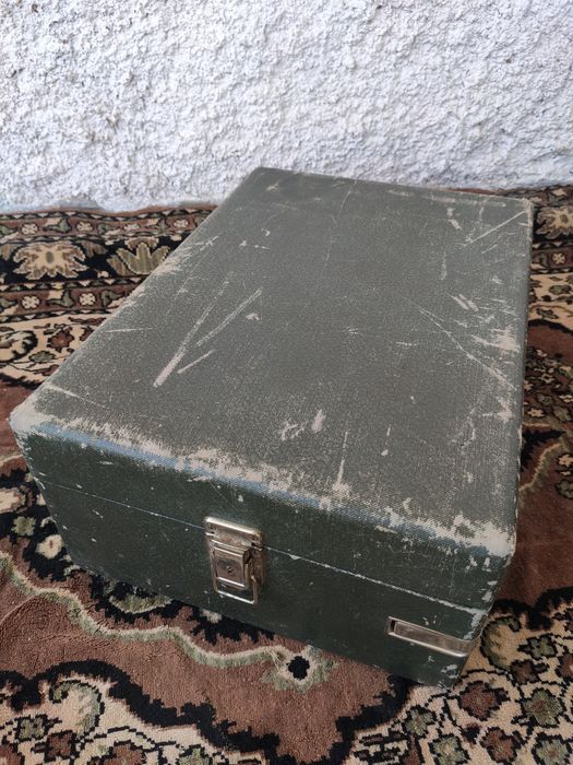 Антикварная вещь