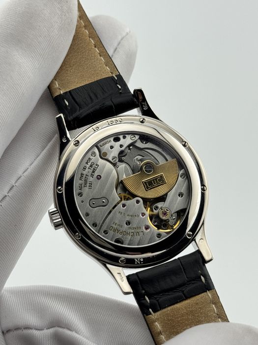 Наручные золотые часы Chopard Classique Depuis 1860