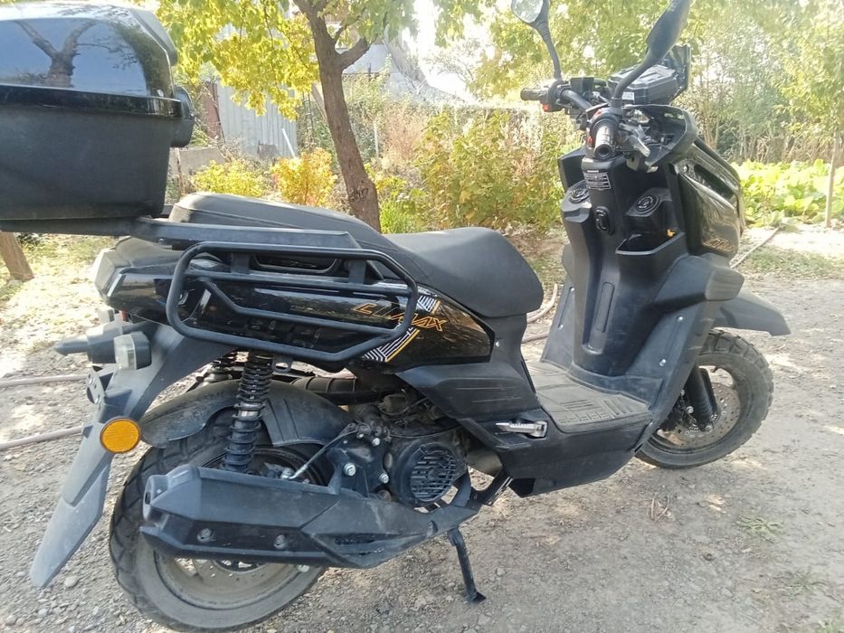 Танк почти новый