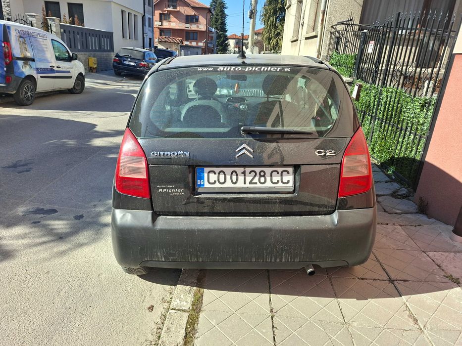Продавам CITROEN C2