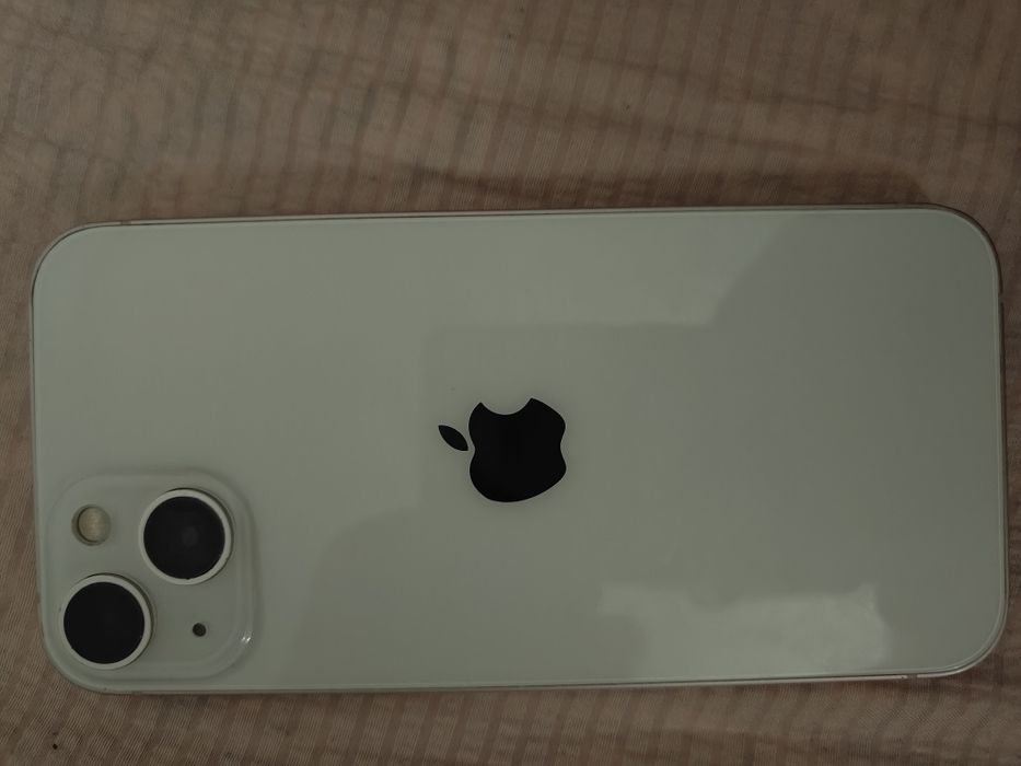 Продам iPhone 13 128 в хорошем состоянии