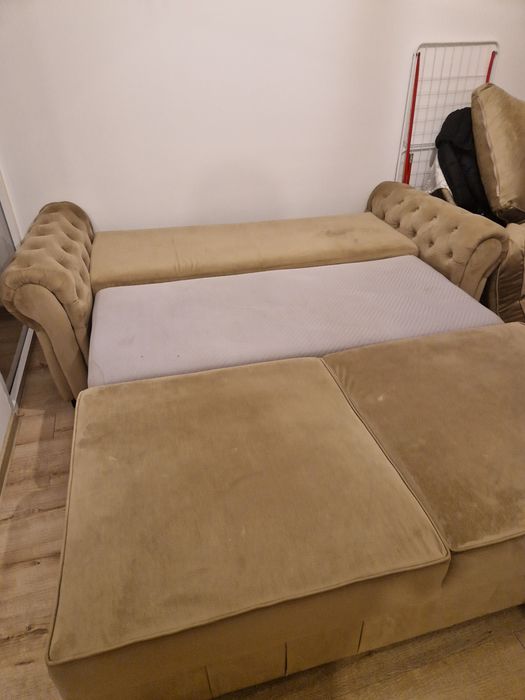 Vând canapea extensibila
