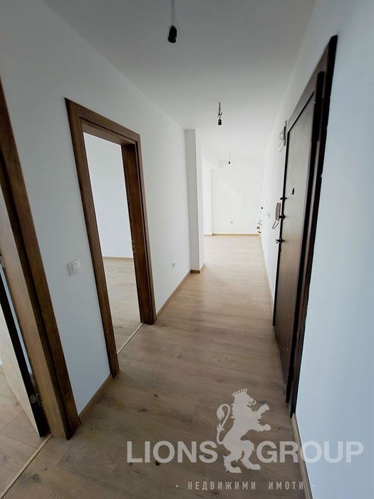 Продава се Тристаен апартамент в Варна, Бриз - 111 кв.м за 1379 €/кв.м - Снимка #5
