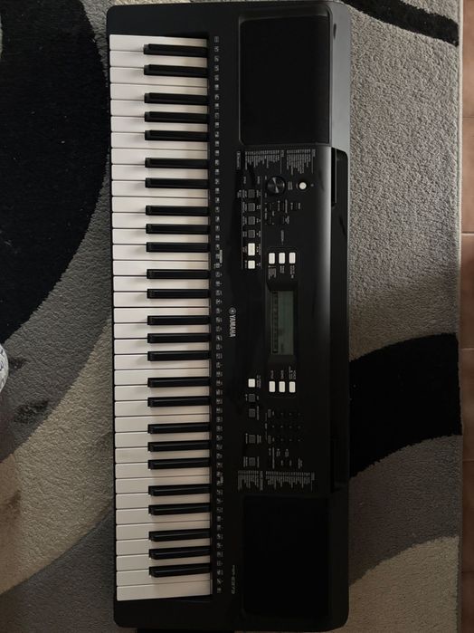 дигитално пиано/синтезатор Yamaha