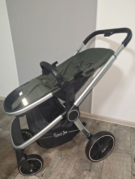 Коляска детская  ( 3 в 1 )