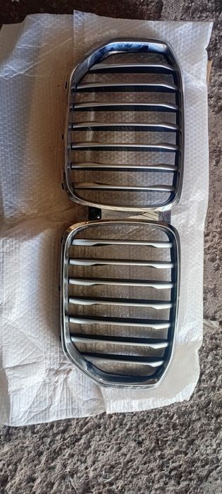 Решётка радиатора BMW