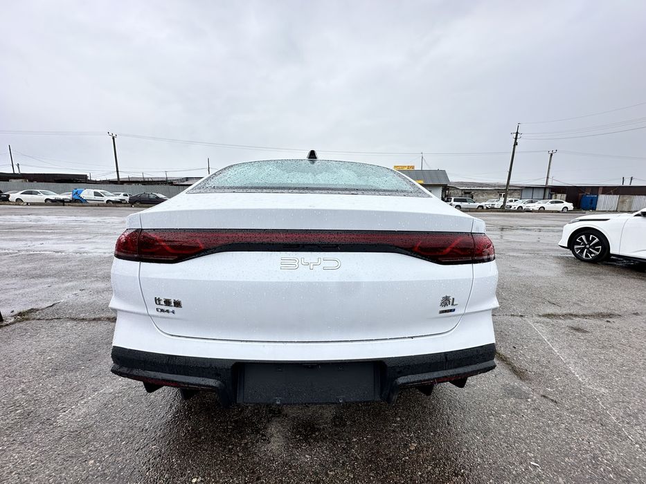 Byd Qin L гибрид