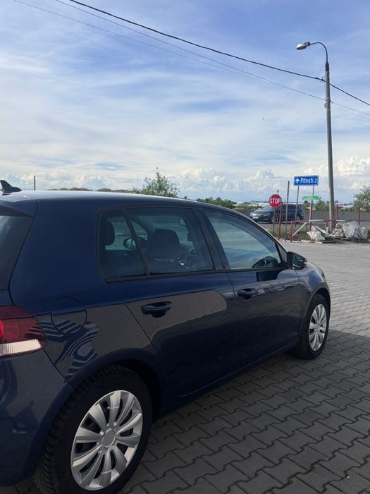 VOLKSWAGEN Golf 2011 — imagine 4