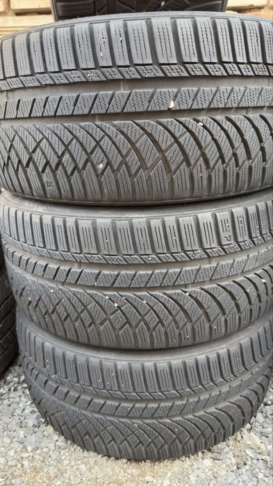 Зимни гуми 245/35 19” Kumho