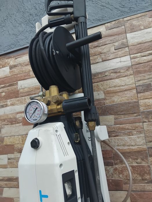 Kranzle 145T 160bar Машина за Отпушвате на Канали  дълъг маркуч с дюза