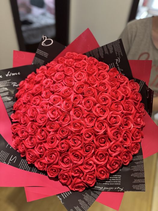 Buchete si aranjamente din trandafiri de sapun