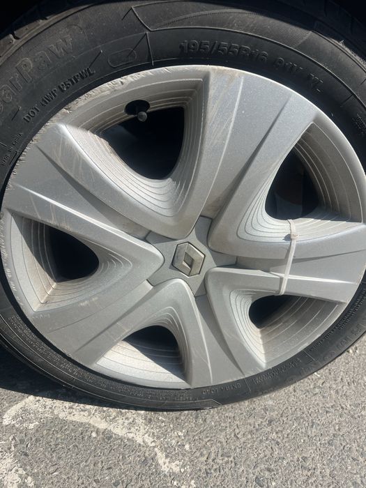 Vand capace structurate r16 renault